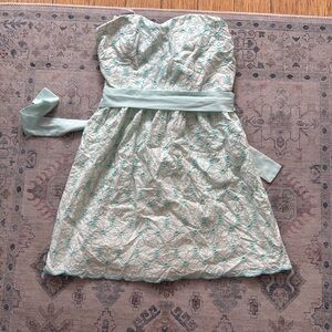 Beautiful Strapless Flower Scallop Strapless Dress Size S